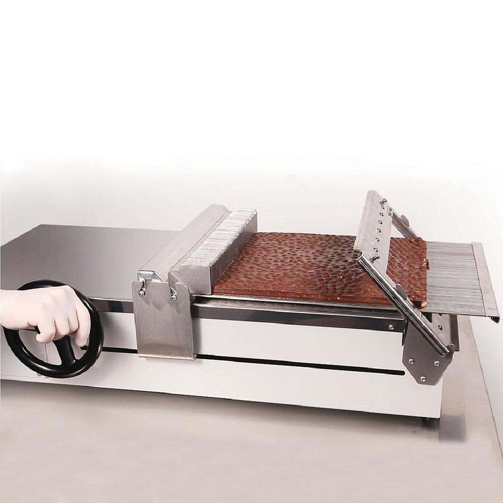 CAKE SLICER Pavoni Lira/M 400x400mm Manual